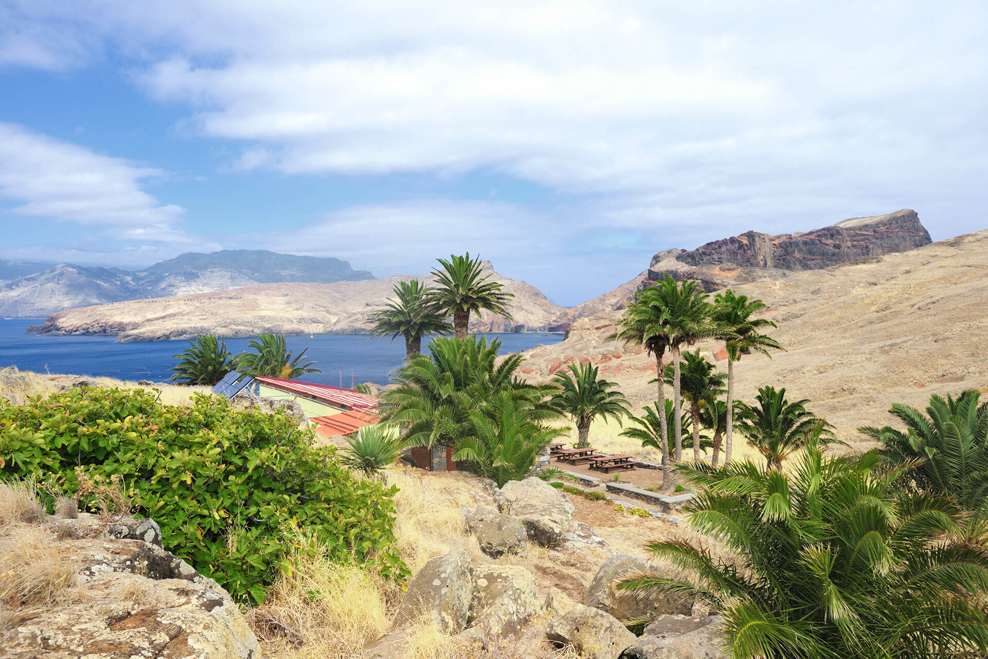 Go East Island Tour - Happy Tours