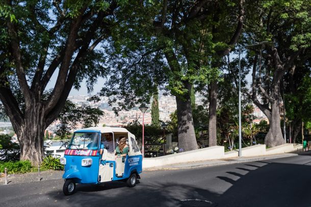 Garajau – Christ King Statue by Tuk-Tuk
